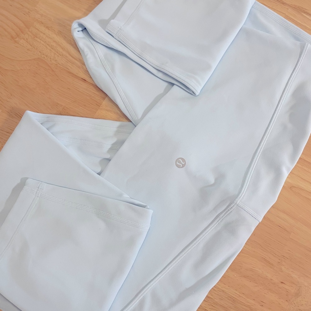 Lululemon Align Leggings 25” Size 16 Free Store Bag Included!
